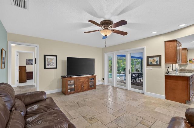 2225 SNEAD AVENUE, Dunedin, FL 34698