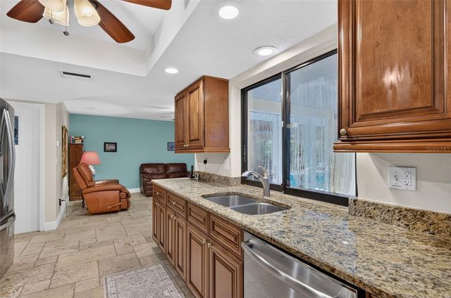 2225 SNEAD AVENUE, Dunedin, FL 34698