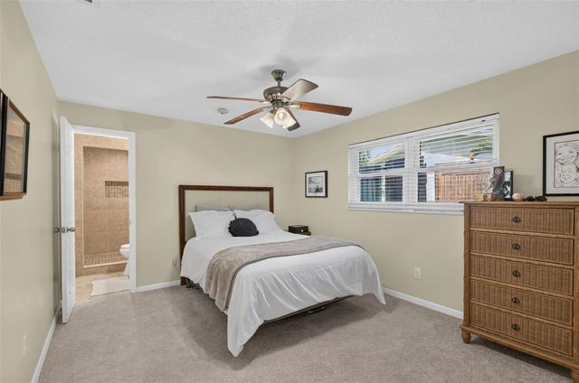 2225 SNEAD AVENUE, Dunedin, FL 34698