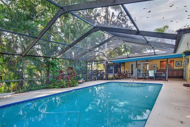 2225 SNEAD AVENUE, Dunedin, FL 34698