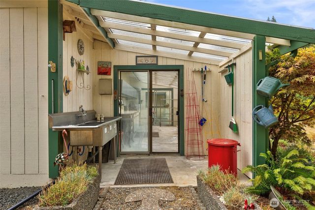 3320 SE Baker Road, Port Orchard, WA 98367