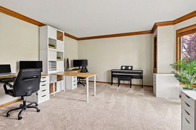 1425 Old Farm Lane, St. Joseph, MI 49085