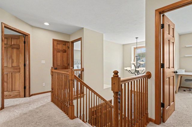 1425 Old Farm Lane, St. Joseph, MI 49085