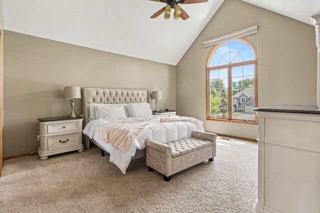 1425 Old Farm Lane, St. Joseph, MI 49085