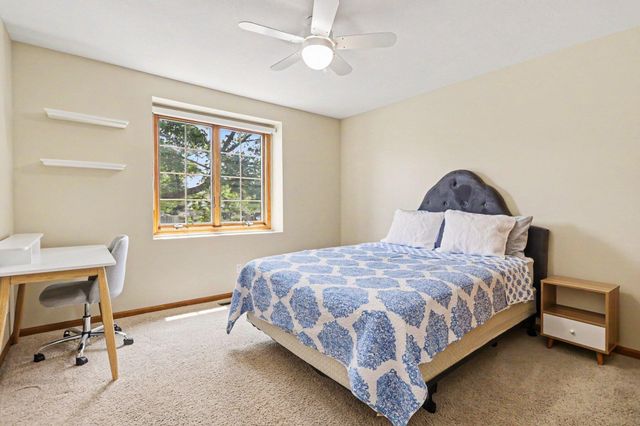 1425 Old Farm Lane, St. Joseph, MI 49085