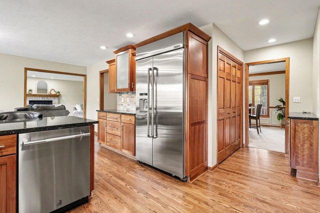 1425 Old Farm Lane, St. Joseph, MI 49085
