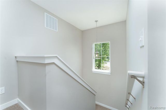 570 W Wildwood Drive, Owosso, MI 48867