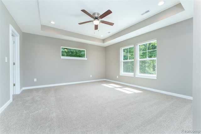 570 W Wildwood Drive, Owosso, MI 48867