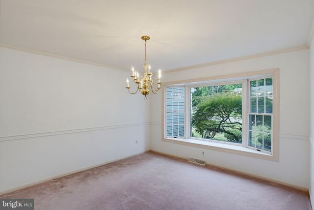 164 BURNING TREE RD, Dover, DE 19904