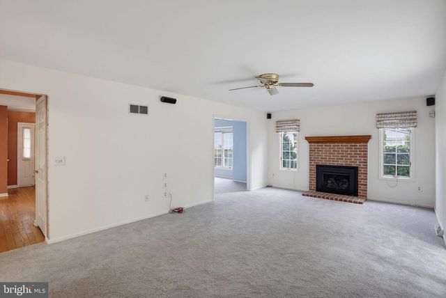 164 BURNING TREE RD, Dover, DE 19904