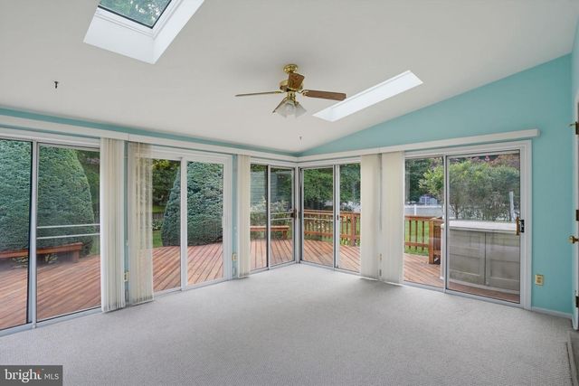 164 BURNING TREE RD, Dover, DE 19904