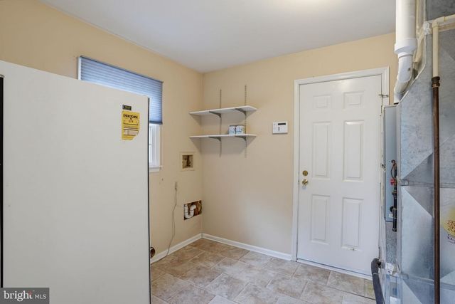 164 BURNING TREE RD, Dover, DE 19904