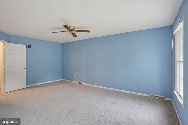 164 BURNING TREE RD, Dover, DE 19904