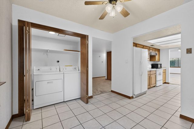 12137 Calle Zagal NE, Albuquerque, NM 87111