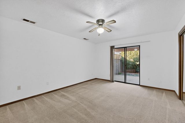 12137 Calle Zagal NE, Albuquerque, NM 87111