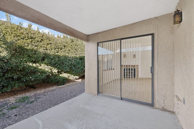 12137 Calle Zagal NE, Albuquerque, NM 87111