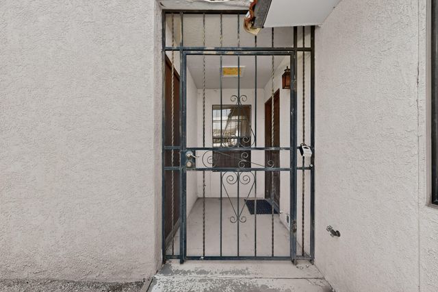 12137 Calle Zagal NE, Albuquerque, NM 87111