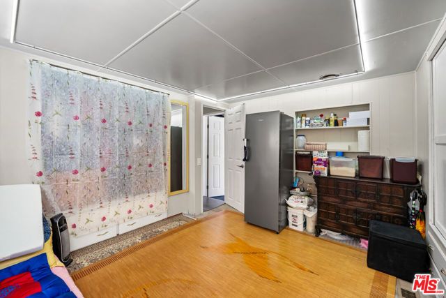 16601 Garfield Ave 116, Paramount, CA 90723