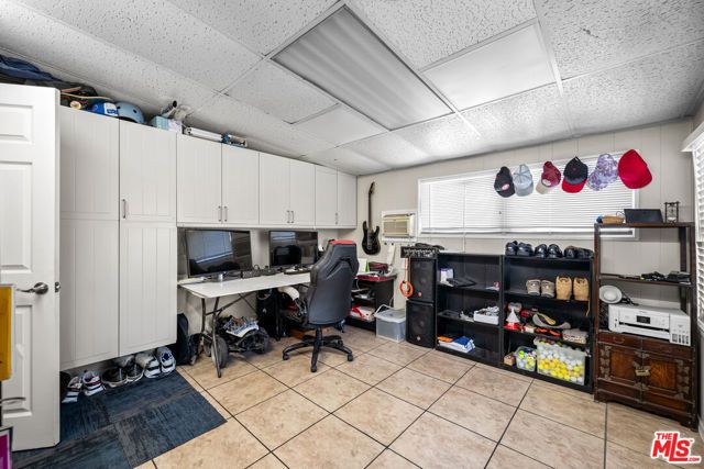 16601 Garfield Ave 116, Paramount, CA 90723