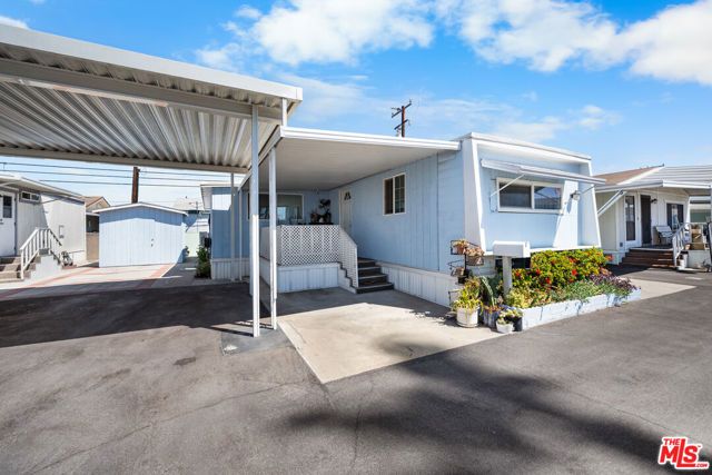 16601 Garfield Ave 116, Paramount, CA 90723