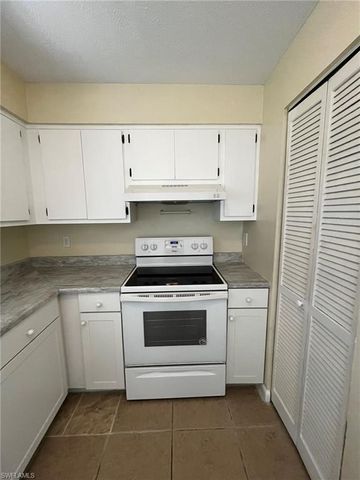 606 Hancock Bridge PKWY, Cape Coral, FL 33990