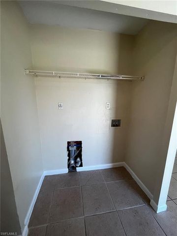 606 Hancock Bridge PKWY, Cape Coral, FL 33990