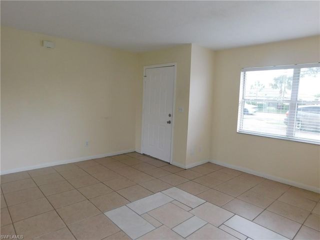 606 Hancock Bridge PKWY, Cape Coral, FL 33990
