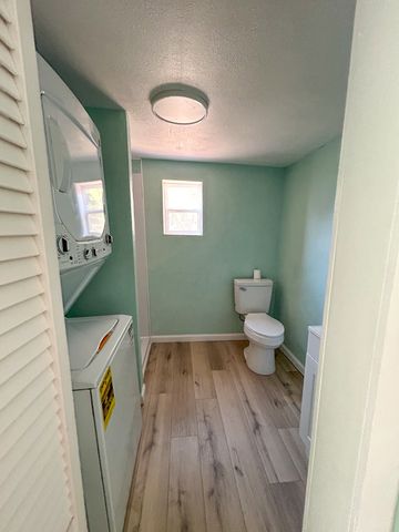 1104 N Mill Street, Bowie, TX 76230