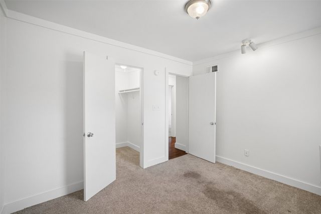 4121 E 36th Place, Tulsa, OK 74135