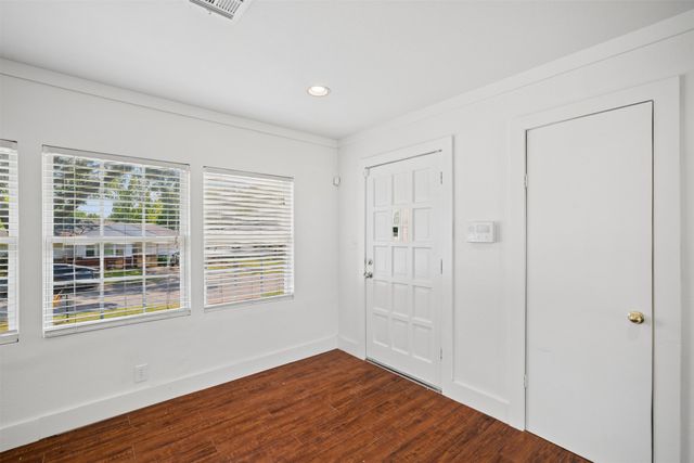 4121 E 36th Place, Tulsa, OK 74135