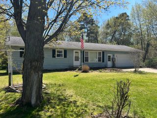 1744 State Street, Park Twp, MI 49424