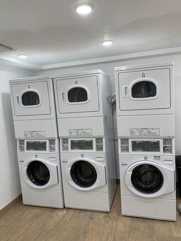 16 5th 8, Chelsea, MA 02150