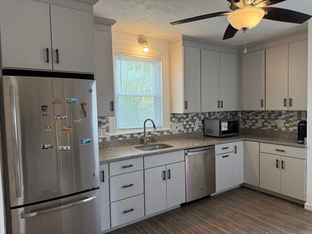 38 Bailey St, Boston, MA 02124