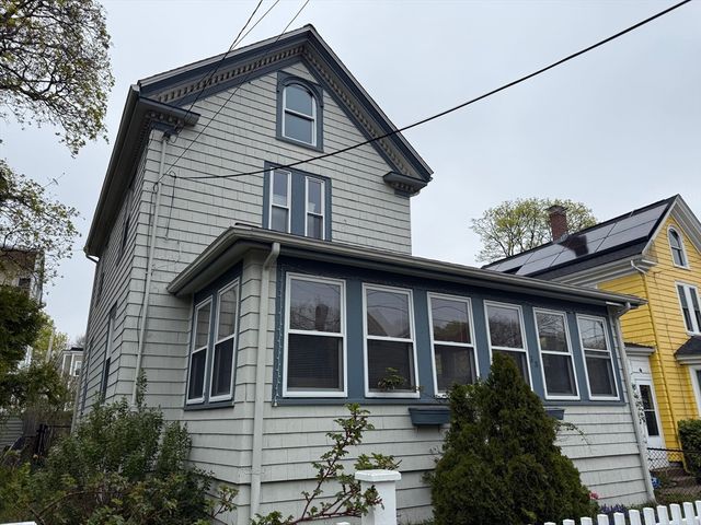 38 Bailey St, Boston, MA 02124