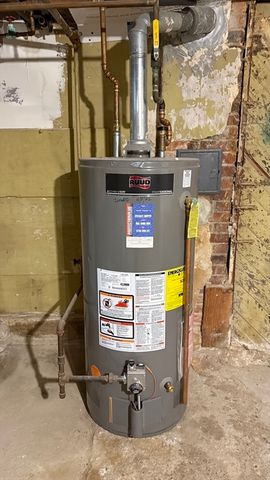 38 Bailey St, Boston, MA 02124