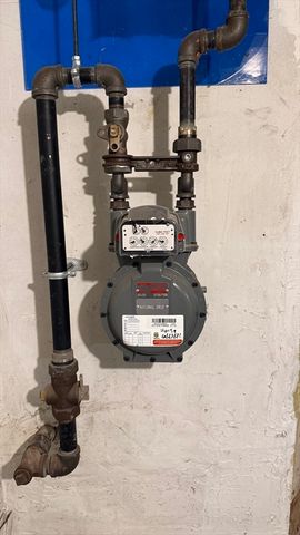 38 Bailey St, Boston, MA 02124