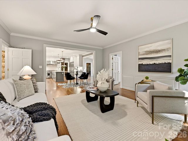 7019 Whitemarsh Court, Charlotte, NC 28210