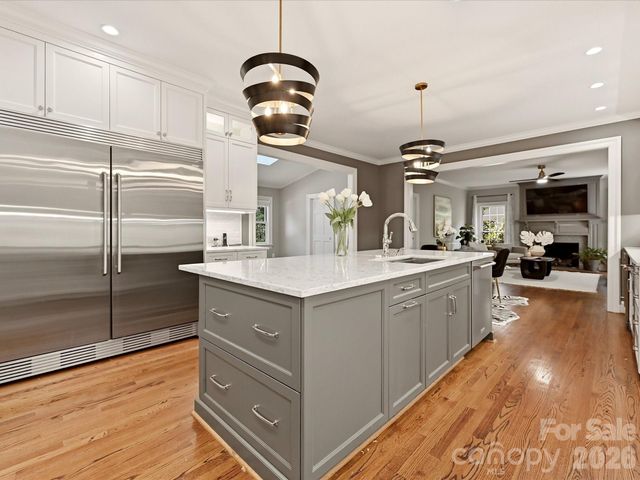 7019 Whitemarsh Court, Charlotte, NC 28210