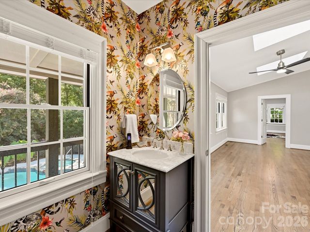 7019 Whitemarsh Court, Charlotte, NC 28210