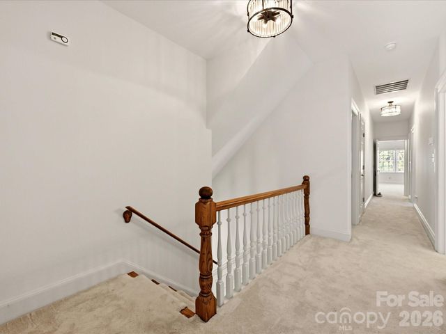 7019 Whitemarsh Court, Charlotte, NC 28210