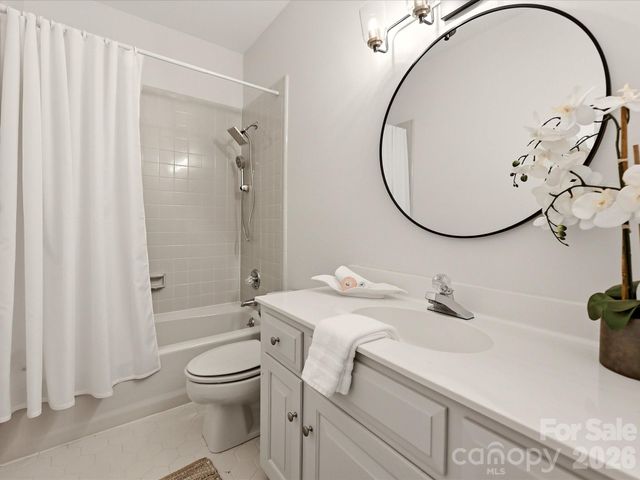 7019 Whitemarsh Court, Charlotte, NC 28210