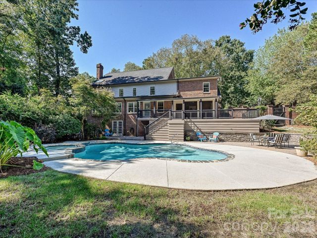 7019 Whitemarsh Court, Charlotte, NC 28210