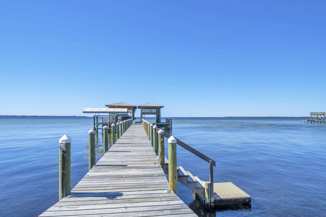 6 Sunset Beach Place, Niceville, FL 32578