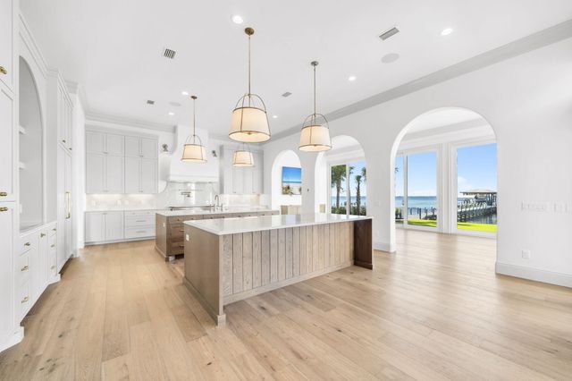 6 Sunset Beach Place, Niceville, FL 32578