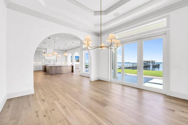 6 Sunset Beach Place, Niceville, FL 32578