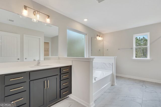 109 Pioneer Way, Kingsland, GA 31548