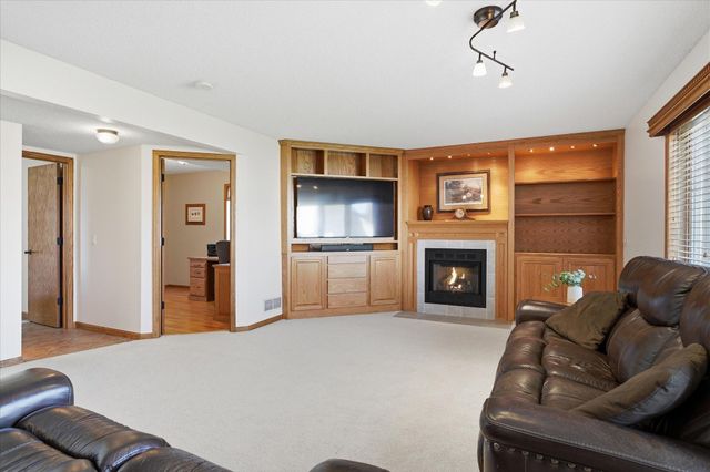14340 Dekalb Avenue, Rosemount, MN 55068
