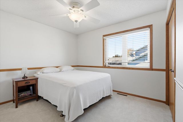 14340 Dekalb Avenue, Rosemount, MN 55068