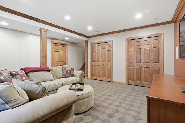 14340 Dekalb Avenue, Rosemount, MN 55068