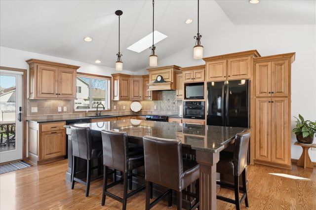 14340 Dekalb Avenue, Rosemount, MN 55068